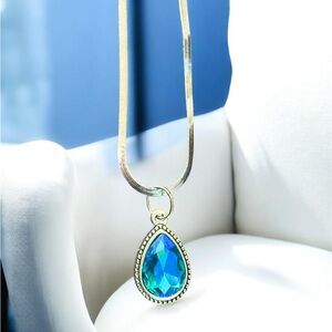 Elegant Blue Teardrop Pendant Necklace